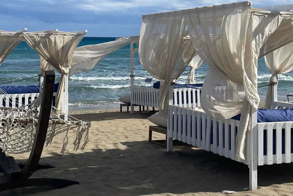Caesar Beach 1+1 apartamentai su stogo terasa | Boğaz / İskele