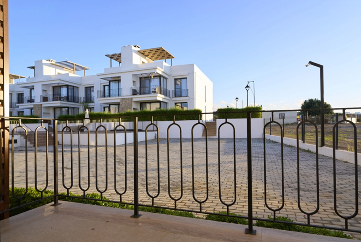 Yalusa Homes [K-2] 1+1 apartamentai su baseinu, 700 m. iki jūros | Yeni Erenköy